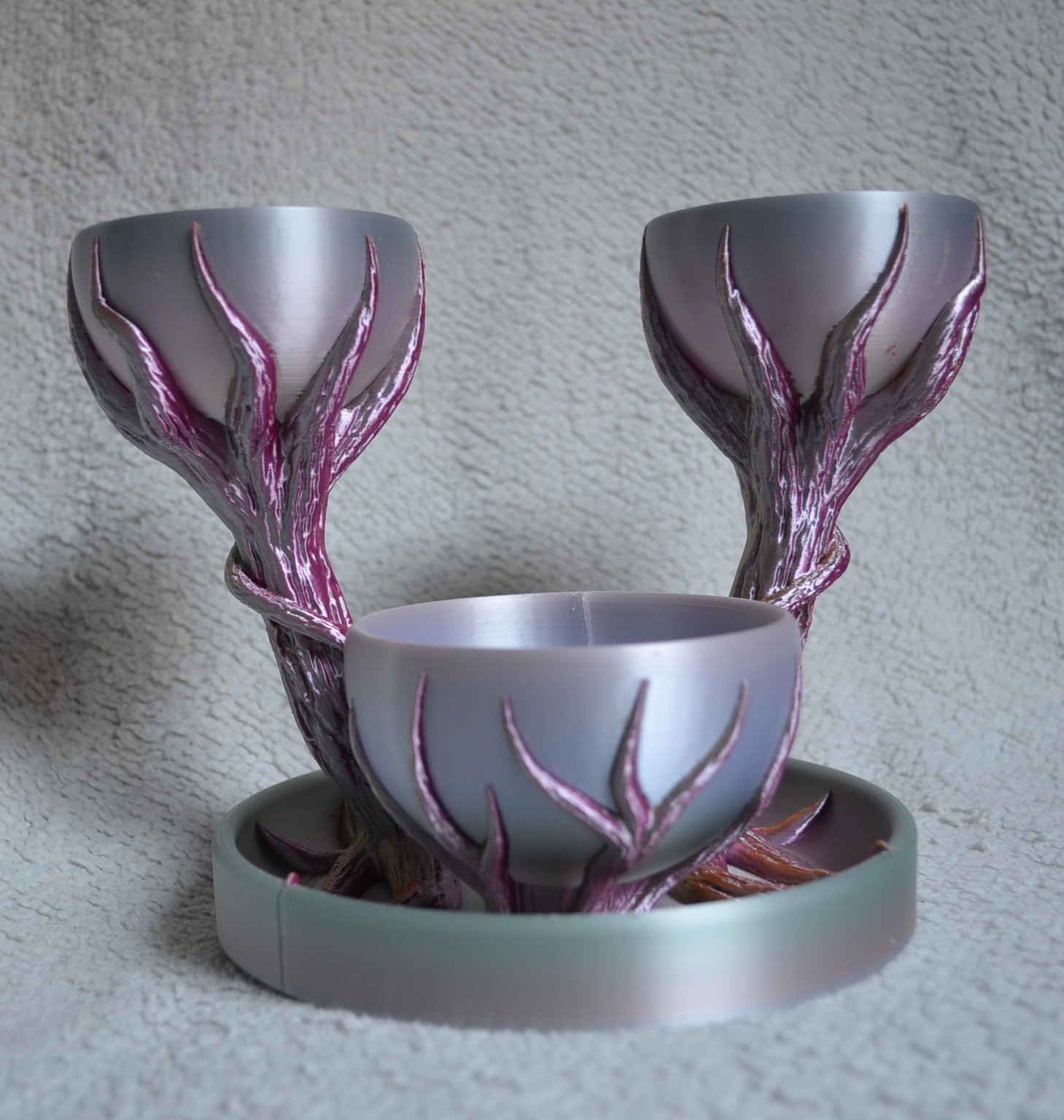 Blumentopf mit drei Schalen (Three Cups Flower Pot)